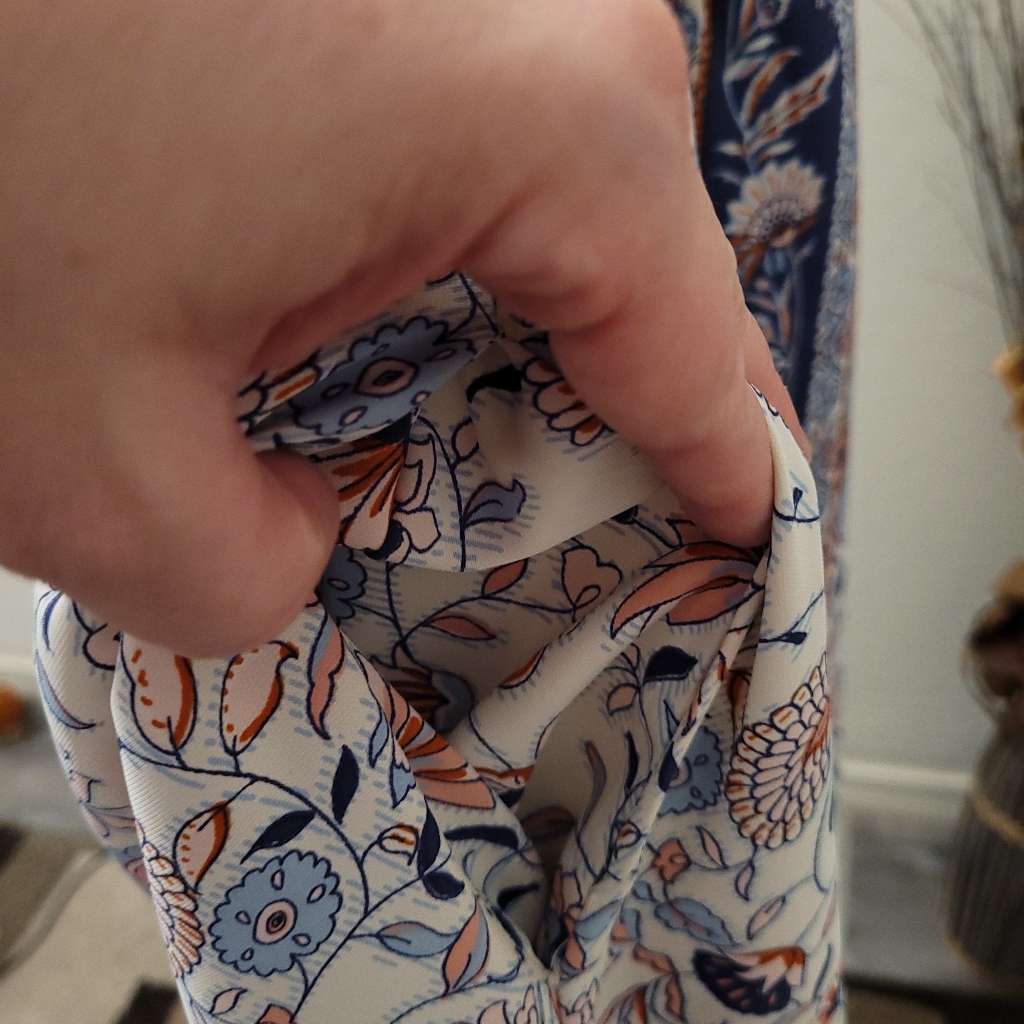 Tuchuzy Blue And White Floral Maxi Dress Long Pockets Xl — image 5 of 6